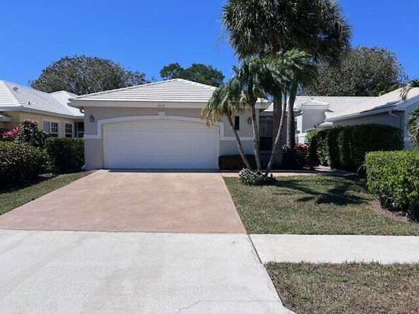 2543 Country Golf Drive, Wellington FL 33414