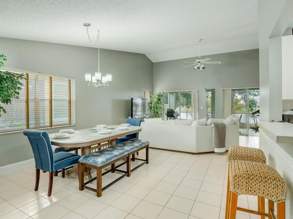 2543 Country Golf Drive, Wellington FL 33414