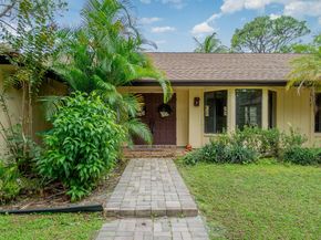8212 150th Court N, Palm Beach Gardens FL 33418