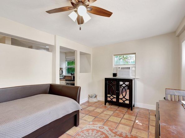 516-520 34th Street, West Palm Beach FL 33407