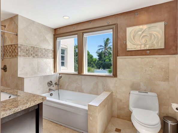 516-520 34th Street, West Palm Beach FL 33407