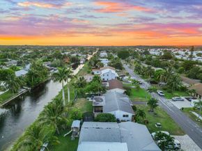 1034 SW 24th Ave, Boynton Beach FL 33426
