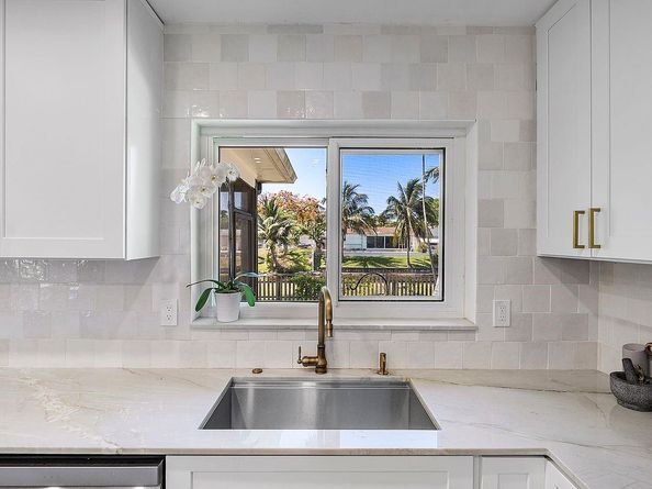 1034 SW 24th Ave, Boynton Beach FL 33426