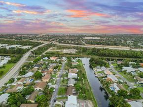 1034 SW 24th Ave, Boynton Beach FL 33426
