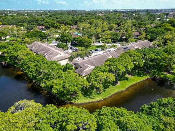 Undisclosed Address #FX-10451684, Deerfield Beach FL 33064