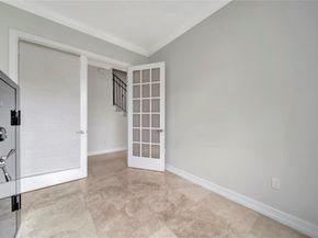 909 Mango Isle, Fort Lauderdale FL 33315