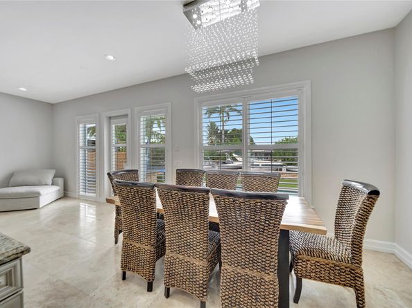 909 Mango Isle, Fort Lauderdale FL 33315