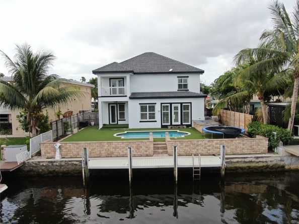 909 Mango Isle, Fort Lauderdale FL 33315