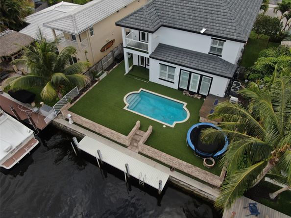 909 Mango Isle, Fort Lauderdale FL 33315
