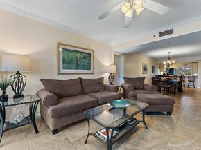 401 Ocean Bluffs Boulevard 105, Jupiter FL 33477