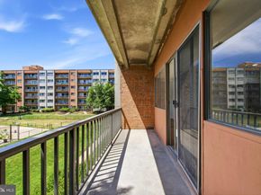 431 N Armistead Street N 307, Alexandria VA 22312
