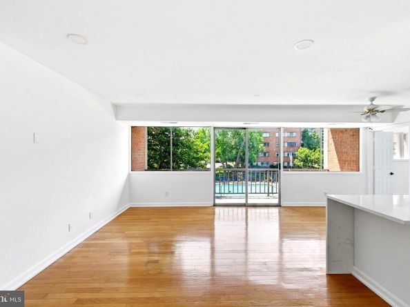 431 N Armistead Street N 307, Alexandria VA 22312