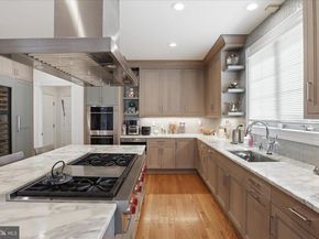 4022 Annandale Road, Annandale VA 22003