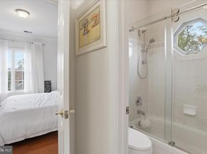 4022 Annandale Road, Annandale VA 22003