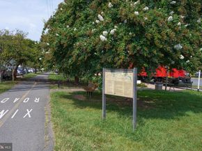 362 Park Street NE, Vienna VA 22180