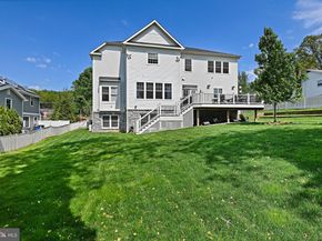 362 Park Street NE, Vienna VA 22180