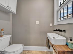 1118 Staples Street NE, Washington DC 20002