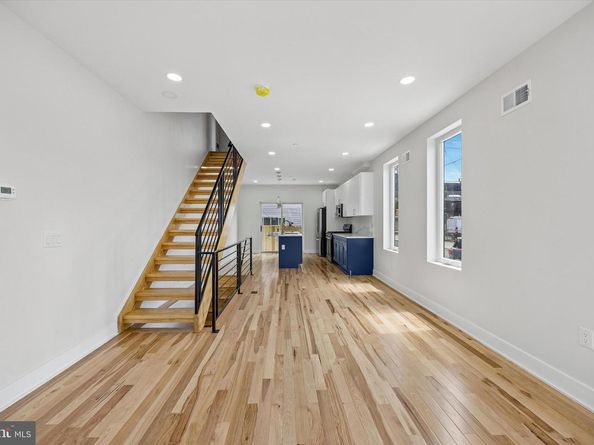1553 S Stillman Street, Philadelphia PA 19146