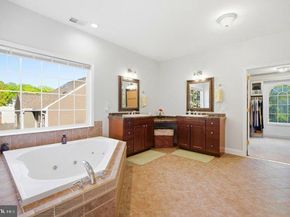 8310 Robey Avenue, Annandale VA 22003
