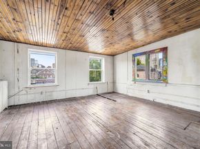 2203 Spruce Street, Philadelphia PA 19103