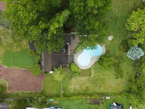1465 Makefield Road, Yardley PA 19067
