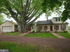 1465 Makefield Road, Yardley PA 19067