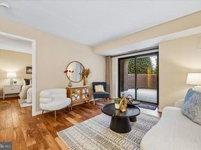 2111 Wisconsin Avenue NW 118, Washington DC 20007