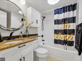 2111 Wisconsin Avenue NW 118, Washington DC 20007