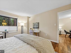 2111 Wisconsin Avenue NW 118, Washington DC 20007