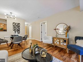 2111 Wisconsin Avenue NW 118, Washington DC 20007