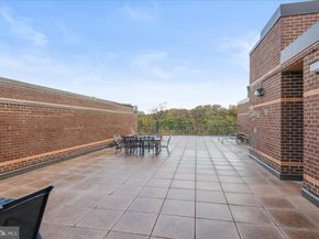 2111 Wisconsin Avenue NW 118, Washington DC 20007