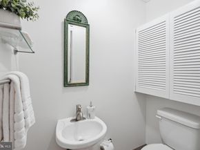 2129 Newport Place NW, Washington DC 20037