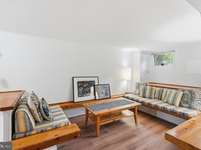 2129 Newport Place NW, Washington DC 20037