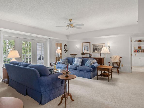 5209 Centennial Station, Warminster PA 18974