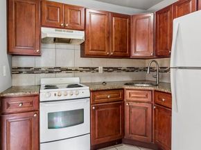 6141 Old York Road, Philadelphia PA 19141