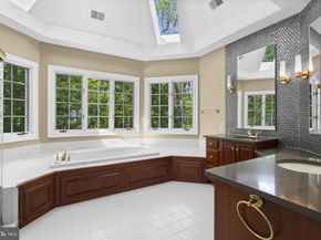 7012 Fawn Trail Court, Bethesda MD 20817