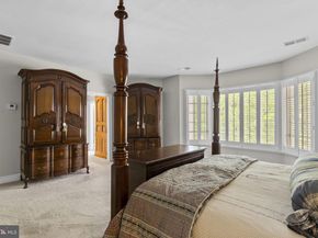 7012 Fawn Trail Court, Bethesda MD 20817