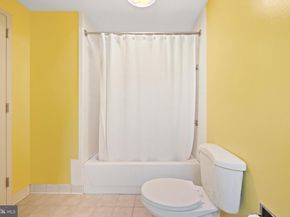 1100 Vine Street 1209, Philadelphia PA 19107
