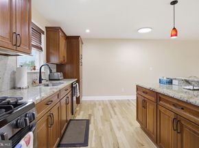 1040 Eisenhower Avenue, Woodlyn PA 19094