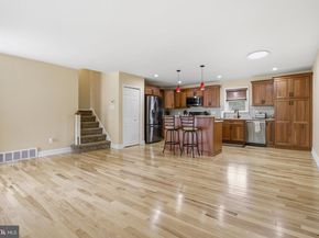 1040 Eisenhower Avenue, Woodlyn PA 19094