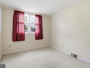 1040 Eisenhower Avenue, Woodlyn PA 19094
