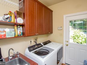 5584 Lower Mountain Road, New Hope PA 18938