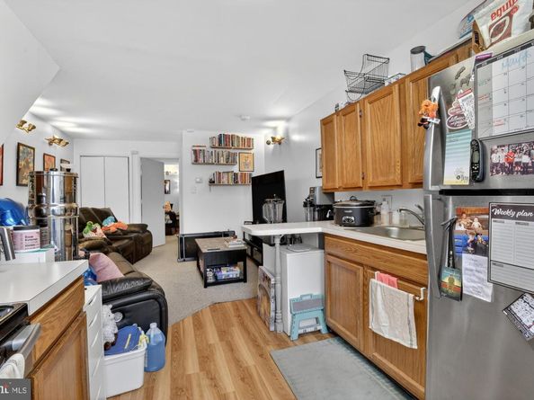 1418 S 8TH Street, Philadelphia PA 19147