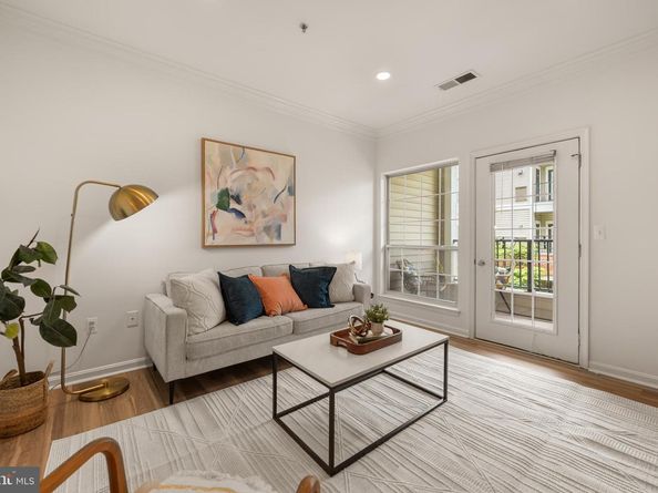 4862 Eisenhower Avenue 273, Alexandria VA 22304