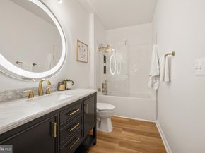 4862 Eisenhower Avenue 273, Alexandria VA 22304