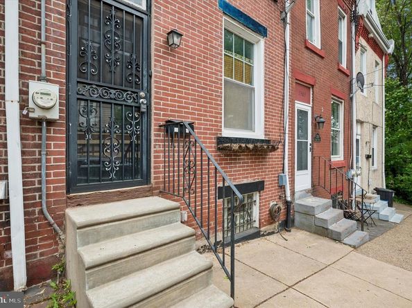 3305 Krail Street, Philadelphia PA 19129