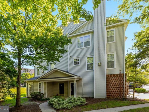 13086 Marcey Creek Road 13086, Herndon VA 20171