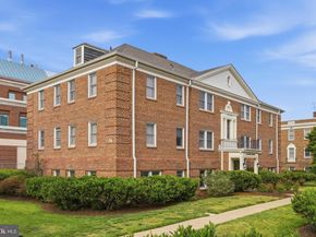 718 S Washington Street 101, Alexandria VA 22314