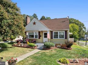 329 Ashland Avenue, Secane PA 19018