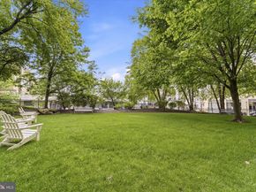 2001 Hamilton Street 927, Philadelphia PA 19130